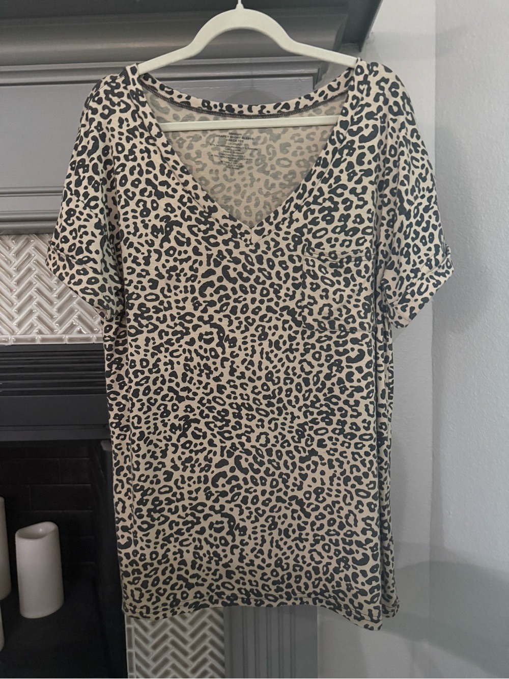 Leopard Print V-Neck Tee in Beige and Black